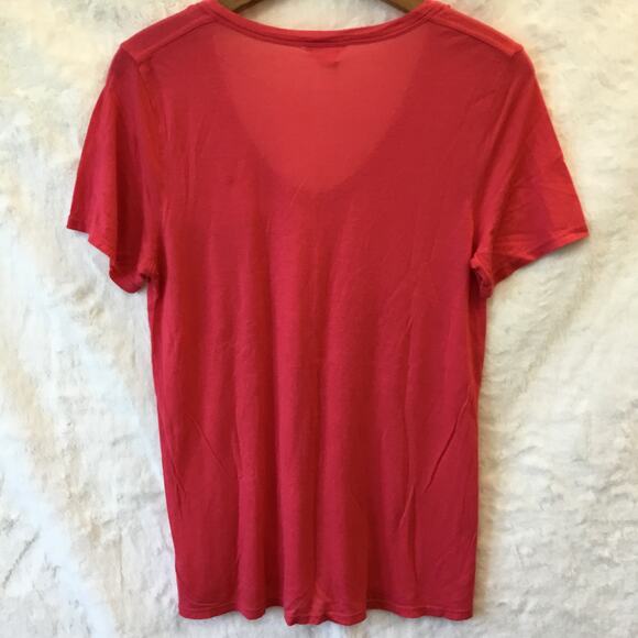 Club Monaco Red-Pink Soft V-Neck T-Shirt - Picture 7 of 7
